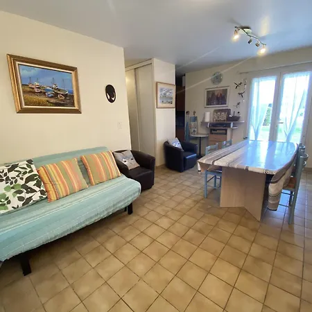 La Maison Des Pins Pour 4 Personnes 別荘 *