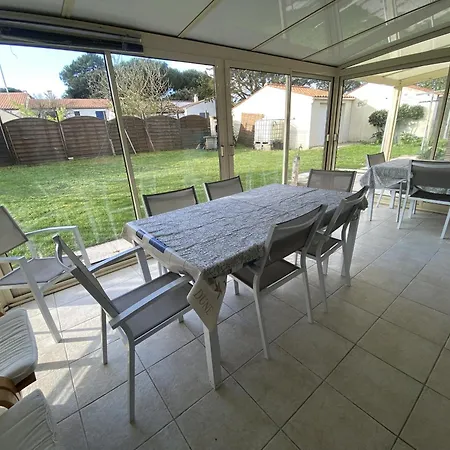 La Maison Des Pins Pour 4 Personnes 別荘